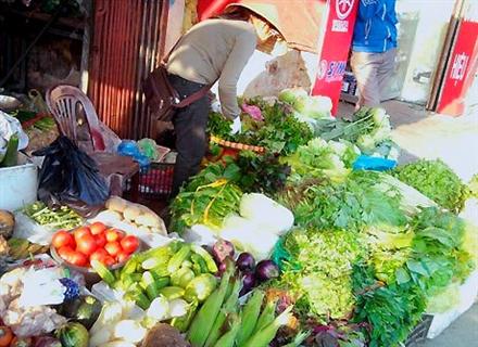 Bóp miệng ăn tiêu lấy đâu tăng trưởng?