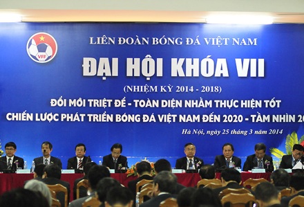 Người giúp việc và Người tuân lệnh
