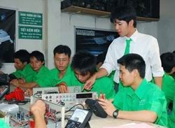 Đẩy mạnh xã hội hóa các trường dạy nghề