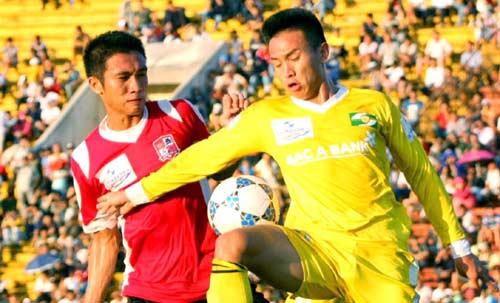 SLNA - Đồng Nai: Thất bại trên sân nhà