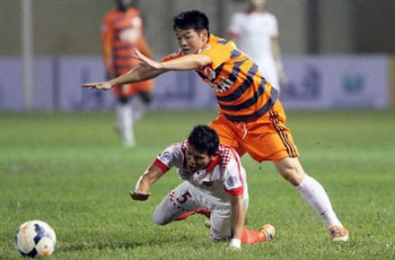 Làng bóng Việt lại rúng động vì bán độ