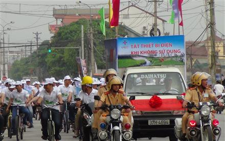 Phát động phong trào sử dụng điện an toàn