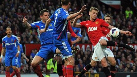 MU – Hull: Bữa tiệc chia tay Vidic