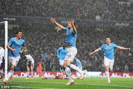 Man City - Aston Villa: Chạm tay vào cúp vàng