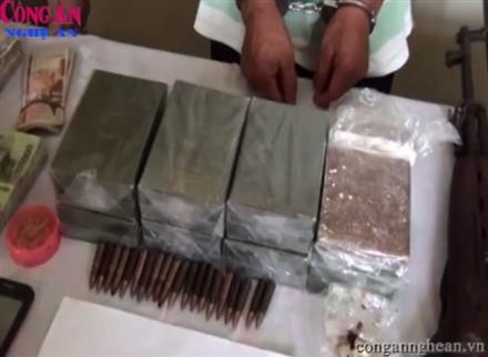 Phá chuyên án ma túy thu giữ 34 bánh heroin
