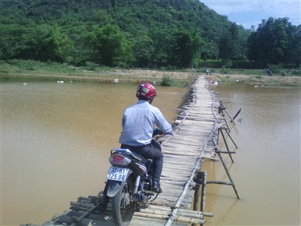 Nỗi lo từ những cầu tre, cầu tạm trước mùa mưa lũ