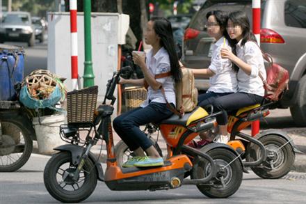 Xe máy điện sẽ không được lưu thông nếu không đăng ký