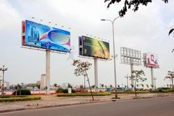 Bỏ thu phí cấp giấy phép thực hiện quảng cáo