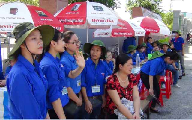 Nghệ An: 1.700 sinh viên tình nguyện 'Tiếp sức mùa thi'