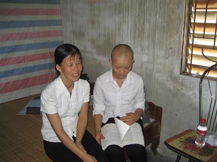 Gặp hai thí sinh đặc biệt tại cụm thi Vinh