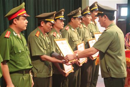 Sơ kết công tác 6 tháng đầu năm, triển khai công tác 6 tháng cuối năm 2014