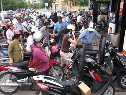 Phải minh bạch giá bản lẻ, lợi nhuận doanh nghiệp xăng dầu