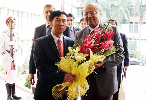 Hội đàm cấp cao giữa BCA Việt Nam - Bộ Luật pháp và Trật tự Sri Lanka