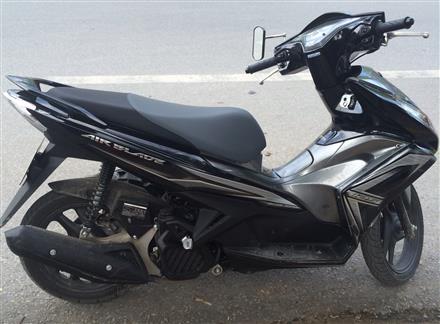 Đột nhập nhà dân trộm xe máy