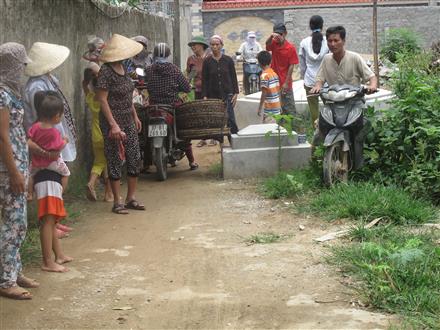 Chính quyền lúng túng, bất lực, nhân dân bức xúc