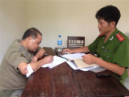 'Trùm' ma túy đội lốt ông chủ buôn gỗ sa lưới
