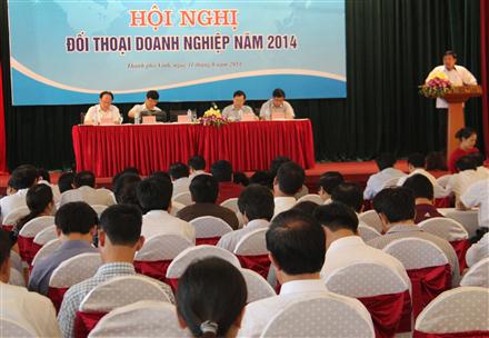'Nóng' về tiền thuê đất và cải cách hành chính
