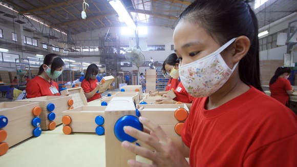 Lương tối thiểu: Nên để thị trường định đoạt