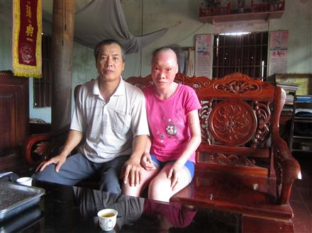 Nghị lực phi thường của cô học trò nhiễm chất độc da cam