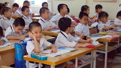 Thầy cô lên tiếng góp ý với chủ trương 'bỏ chấm điểm tiểu học'