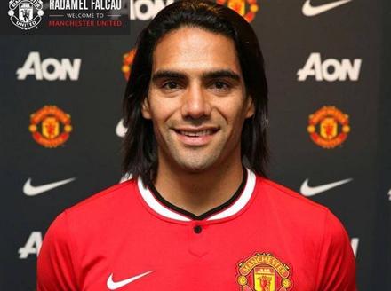M.U mượn thành công Radamel Falcao