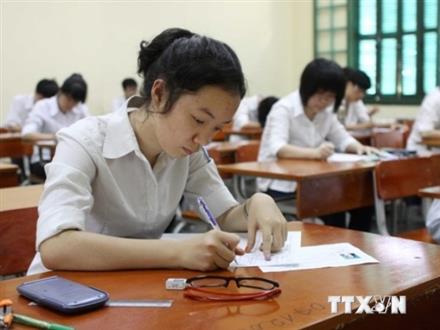 Chiều 9/9: Công bố phương án thi 'hai trong một' năm 2015