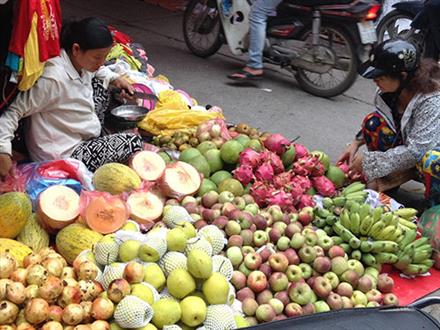 Khó kiểm soát chất lượng trái cây trôi nổi