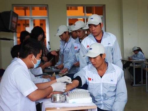 Cứu vãn nguy cơ mất thị trường lao động ở Hàn Quốc