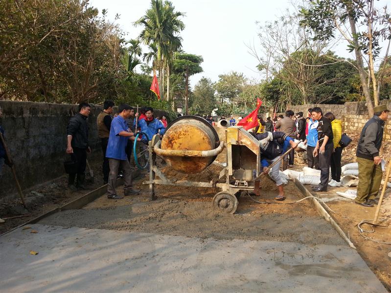 Không được làm khổ dân nghèo