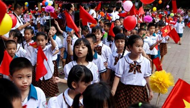 Lạm thu, hiệu trưởng phải chịu trách nhiệm