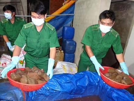Hãi hùng tiết bẩn