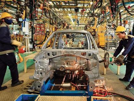 Khắp ASEAN làm ôtô, Việt Nam chờ xem đã