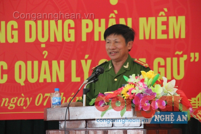 Đại tá Lữ Văn Tường, Phó Giám đốc Công an tỉnh phát biểu chỉ đạo