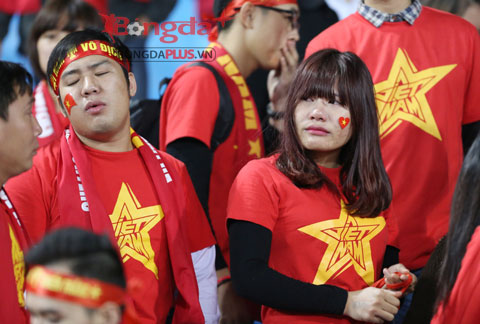 Thất vọng trở thành nỗi đau và ấm ức