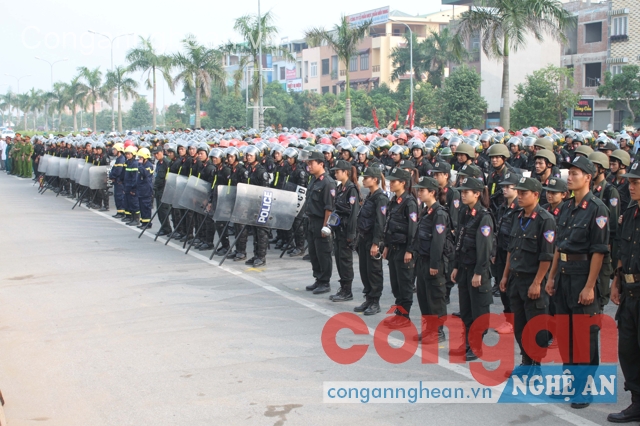 Lực lượng Công an, Quân đội phối hợp tác chiến trong diễn tập phòng chống khủng bố cấp Bộ