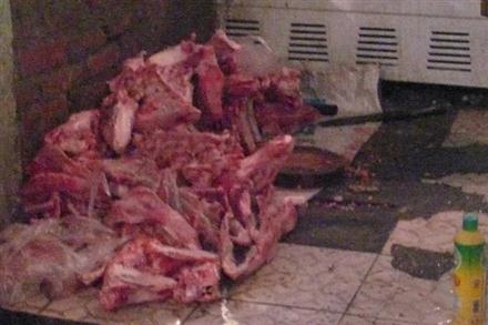 Phát hiện nhiều thực phẩm 'bẩn', quá hạn