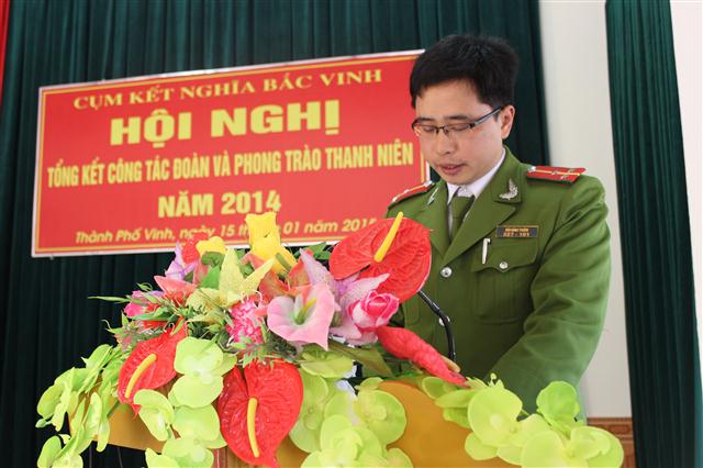 Đại úy Bùi Đình Thiêm, Bí thư Đoàn cơ sở Trại Tạm giam, Công an tỉnh báo cáo kết quả công tác Đoàn và phong trào Thanh niên năm 2014