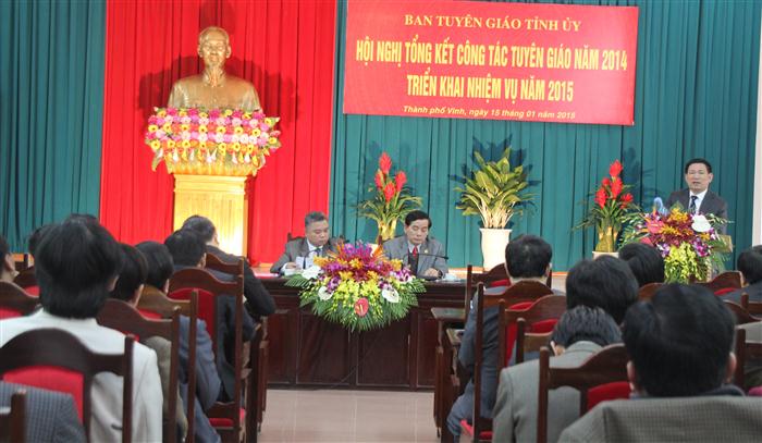 Đồng chí Hồ Đức Phớc, Bí thư Tỉnh ủy phát biểu chỉ đạo Hội nghị