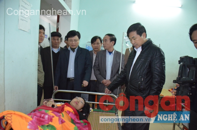 Bài học rút ra từ vụ 206 công nhân bị ngộ độc