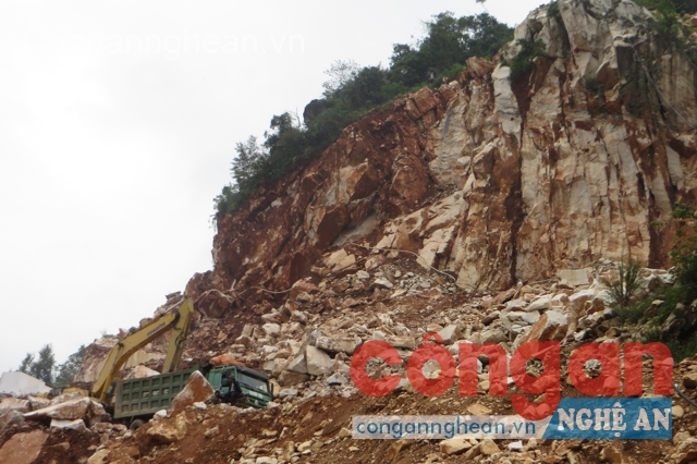 Gần 30 doanh nghiệp nộp tiền cấp quyền khai thác khoáng sản