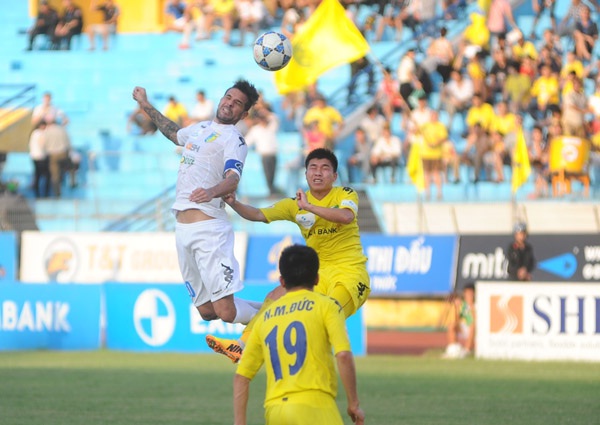 16h30 ngày 6/2, SLNA vs Hà Nội.T&T: Ngang sức