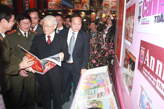 Khai mạc Hội báo Xuân toàn quốc Ất Mùi 2015