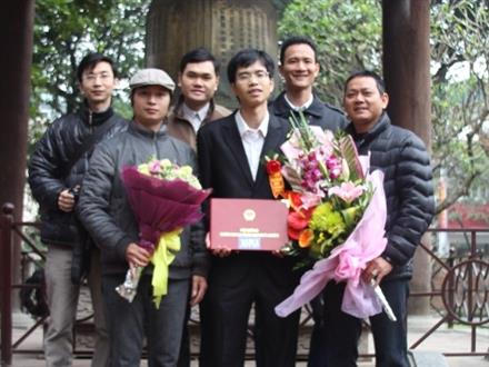 Tâm sự đời và nghề của tân phó giáo sư tuổi 8X