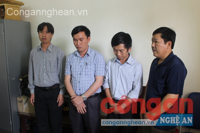 Bắt 4 đối tượng có hành vi đánh bạc
