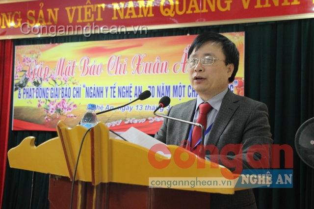 Ông Bùi Đình Long, Giám đốc Sở Y tế Nghệ An phát động Giải báo chí 