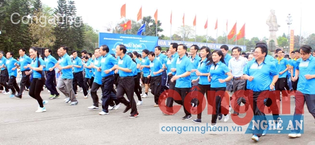 Chạy Olympic vì sức khỏe toàn dân