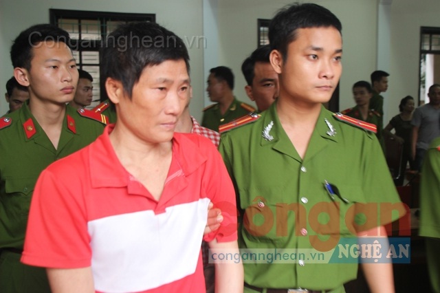 Khi 'yêu râu xanh' là người thân