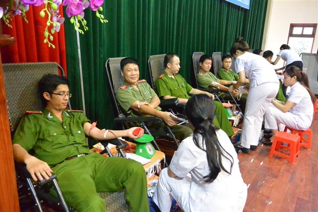 Công an Nghệ An phát động hiến máu tình nguyện