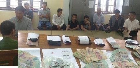 Bắt 9 đối tượng đánh bạc