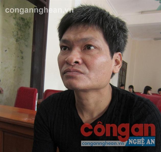 Vết trượt dài của người đàn ông là trụ cột gia đình